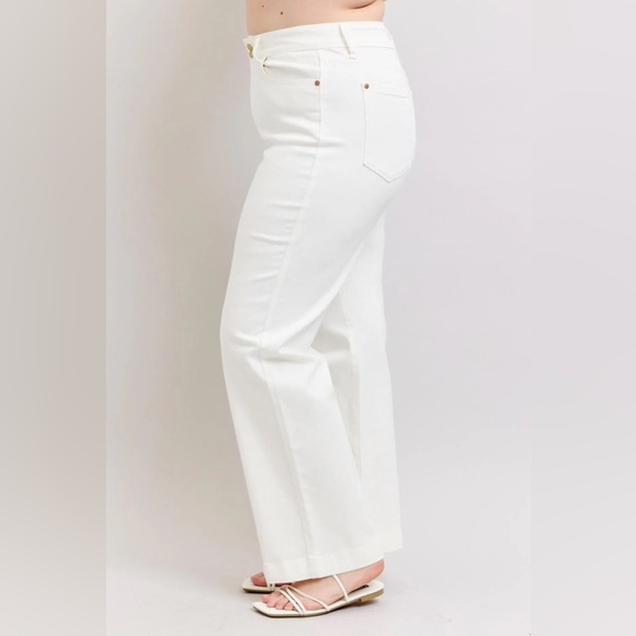 Judy Blue Denim - NWT Judy Blue High Waist Double Button‎ White Wide Leg Denim Jeans 14W